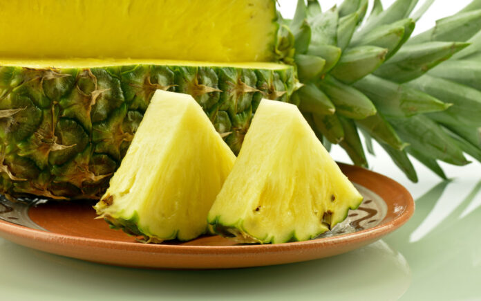 8 lucruri pe care ar trebui sa stii despre ananas.
