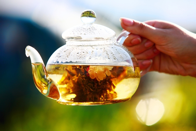 Curățarea colonului, ficatului, rinichilor și plămânilor – rețete de ceai