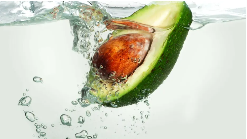 Cum să păstrezi avocado proaspăt mai mult timp. 5 trucuri geniale de pus în practică.