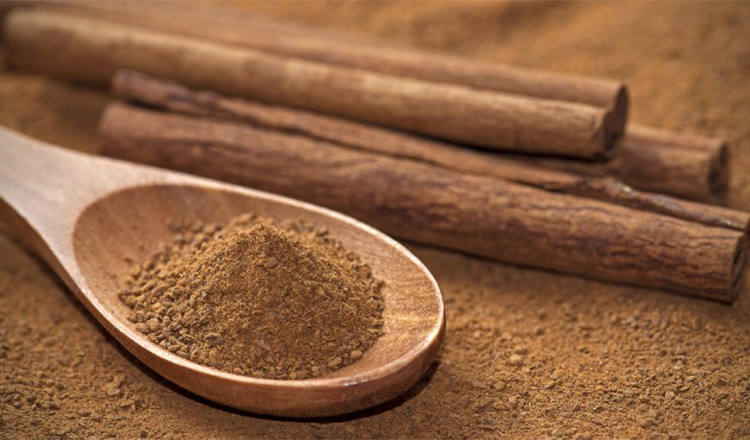 Scorțișoara te ajută să scapi de indigestie, obezitate, diabet și ulcer gastric – Cura cu pulbere de scorţişoară